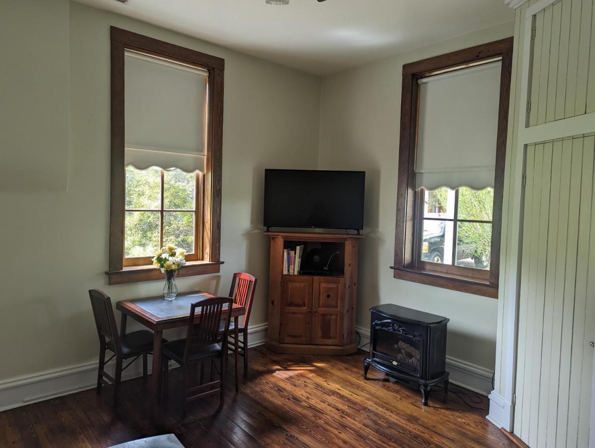 Arcadia Academy Bed & Breakfast Bagian luar foto