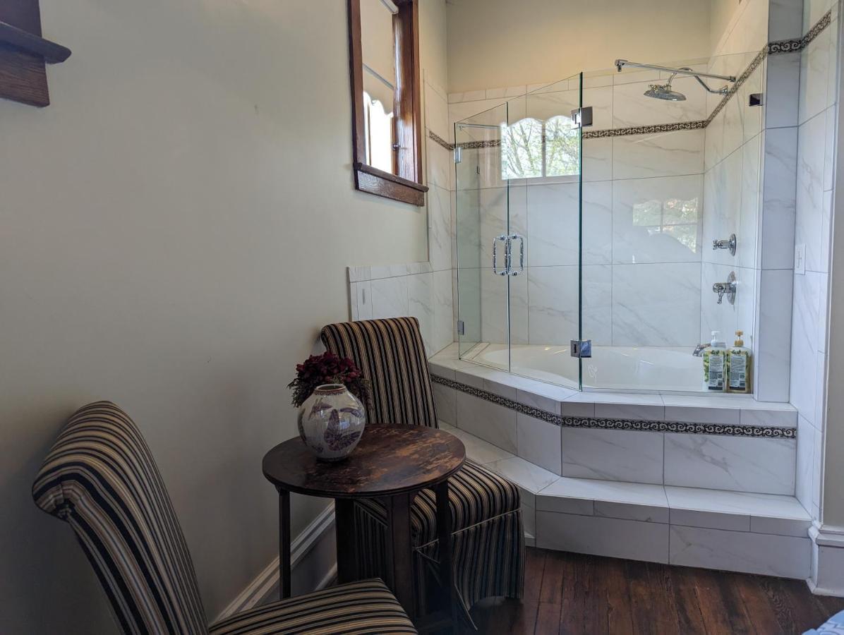 Arcadia Academy Bed & Breakfast Bagian luar foto