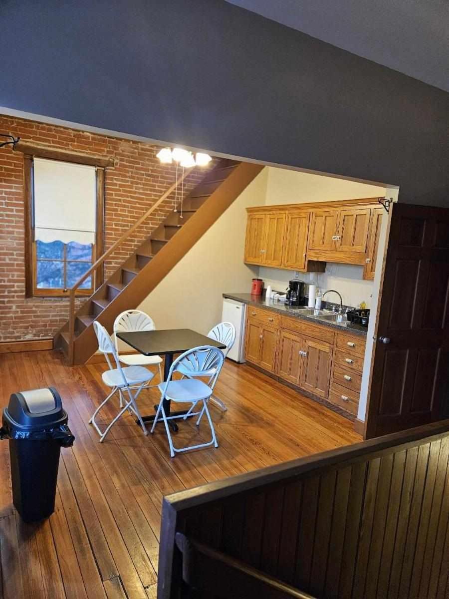 Arcadia Academy Bed & Breakfast Bagian luar foto