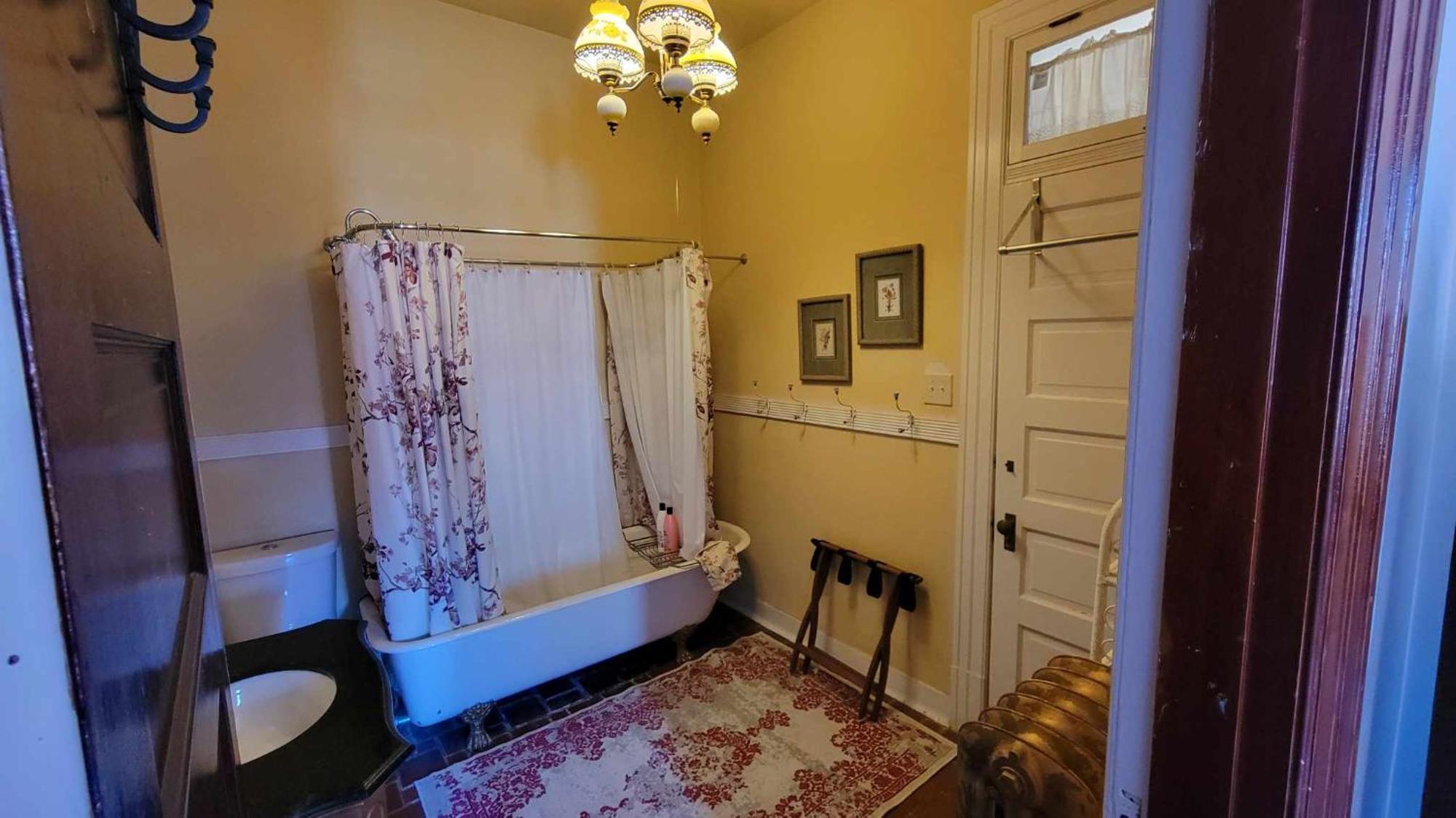 Arcadia Academy Bed & Breakfast Bagian luar foto